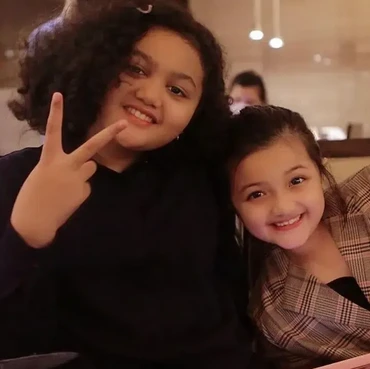 Keakraban Amora Lemos dan Arsy Hermansyah Curi Perhatian Publik