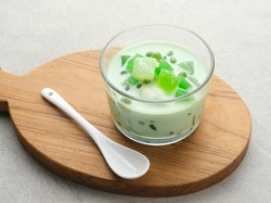 Menu Harian Ramadan 1: Segarnya Capcay Vegetarian dan Buko Pandan