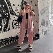 Inspirasi Gaya Stylish ala Jourimanzky Putri, Tak Hanya untuk Pemilik Tubuh Curvy Saja
