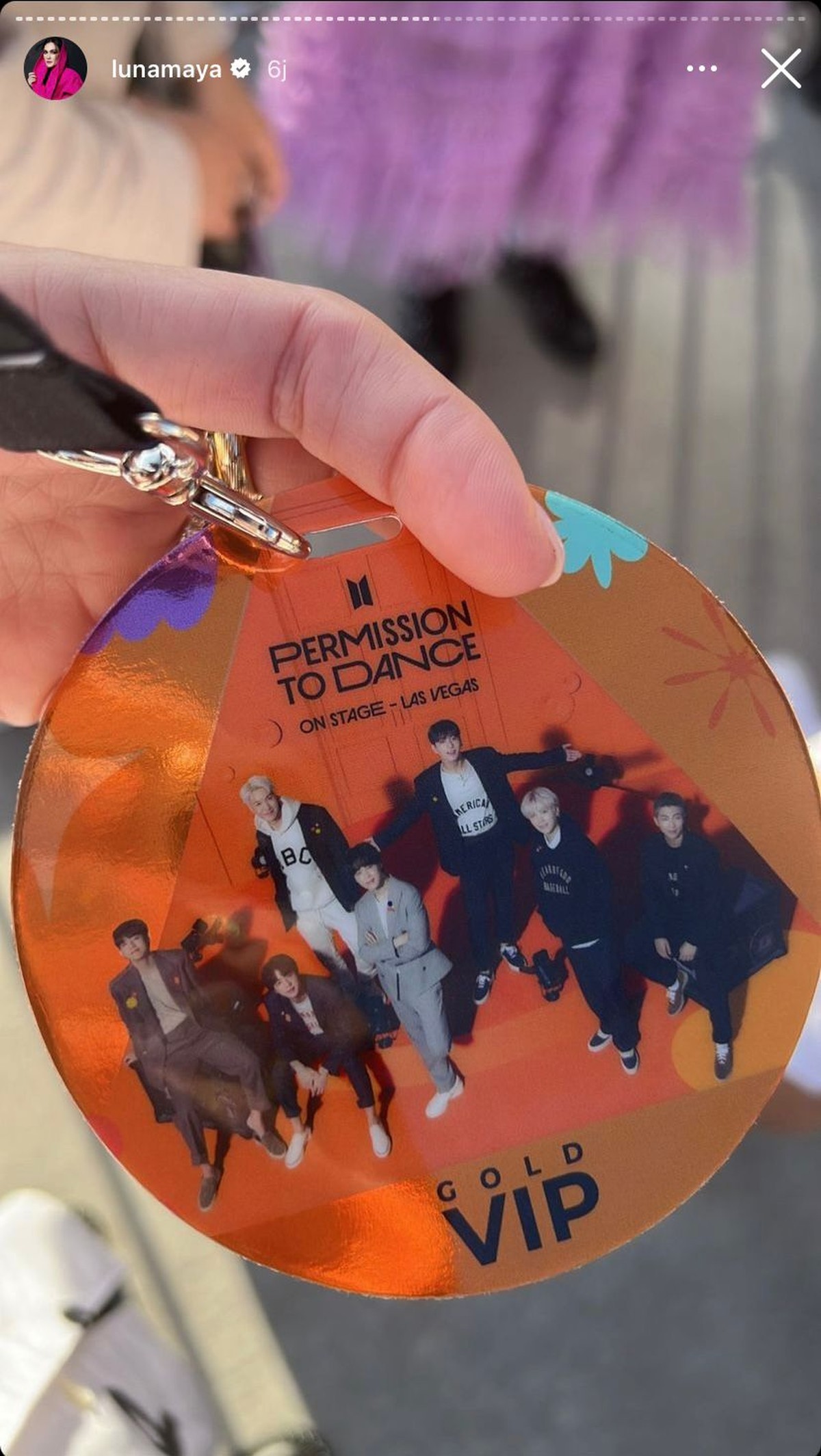 Luna Maya nonton konser BTS di Las Vegas