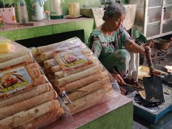Semprongan, Kue Renyah Khas Klaten Ramai Diburu Saat Lebaran