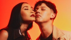 Lirik Lagu Pernikahan Dini - Soundwave