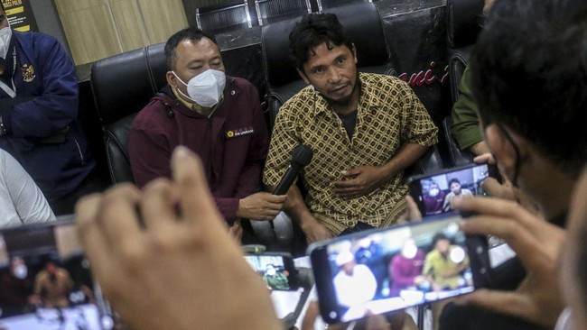 Warga NTB yang sempat jadi tersangka usai membela diri dari serangan begal mengucapkan terima kasih atas dukungan masyarakat. Kini ia sudah dibebaskan.