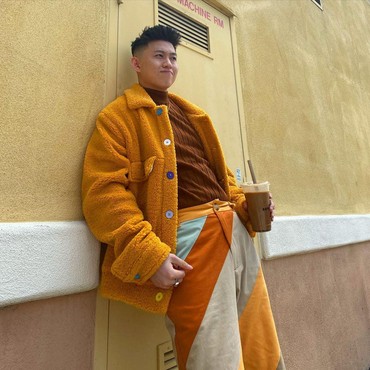 Selain Cetak Sejarah, Rich Brian Bawa 'Monas' ke Panggung Coachella