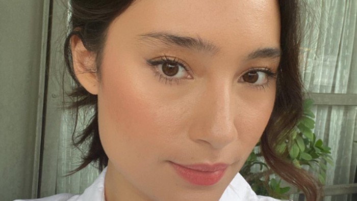 Setelah itu, namanya semakin populer setelah membintangi sejumlah film layar lebar lainnya seperti Sweet 20 dan Ayat-ayat Cinta 2./ foto: instagram.com/tatjanasaphira