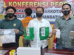 Ditangkap Usai Jual Sabu ke Polisi, Wanita Ini Susul 2 Saudaranya ke Sel