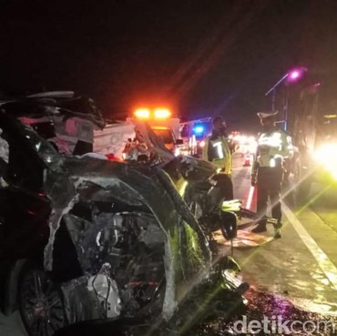 Rombongan Grup Musik Debu Alami Kecelakaan Maut, 2 Orang Tewas