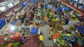 img-title Harga Bahan Pangan Bervariasi H-3 Ramadan, Daging Sapi-Minyak Turun