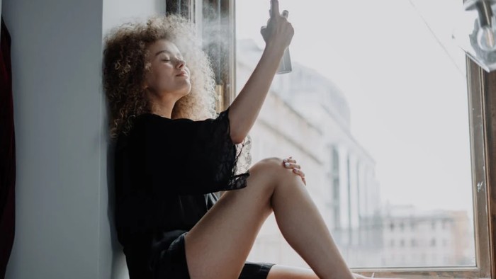 Ingin Makeup Bisa Tahan Lama Saat Lebaran Tiba? Coba 4 Setting Spray Lokal Harga Bersahabat Ini!