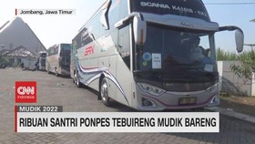 VIDEO: Ribuan Santri Ponpes Tebuireng Mudik Bareng