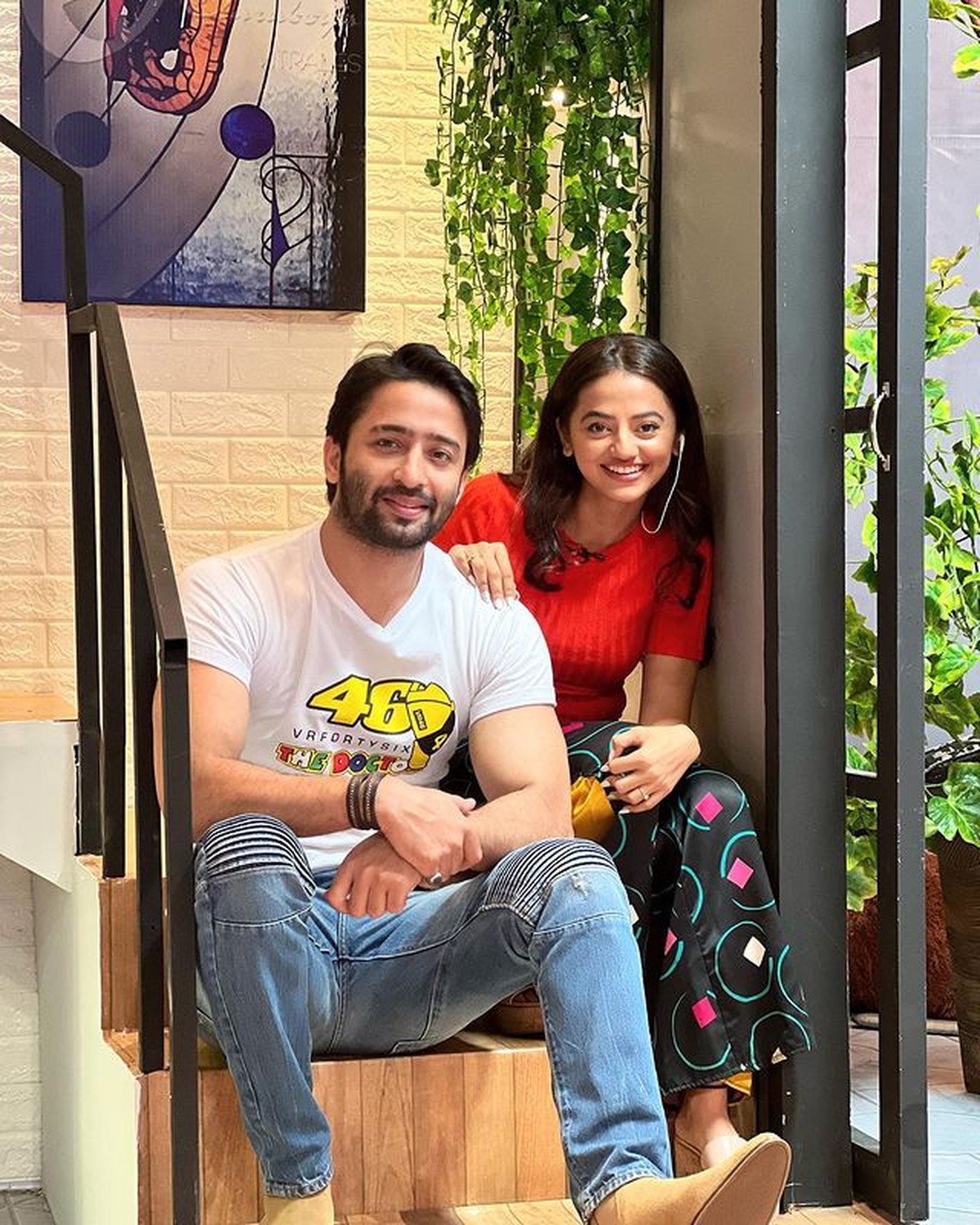 Penampilan Shaheer Sheikh datang ke Indonesia