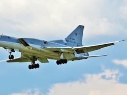 Pesawat Pengebom Tu-22M Dikerahkan Rusia Bombardir Ukraina