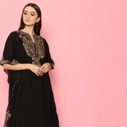 Sering Dijadikan Baju Lebaran, Ini Sejarah Kaftan! Ternyata Dulu Hanya Dipakai Bangsawan