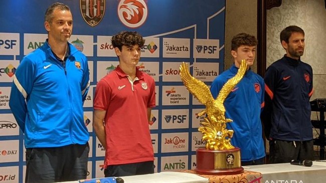 Barcelona U-18 dan Atletico Madrid U-18 sepakat menyebut Jakarta International Stadium (JIS) megah namun sayang minim penonton.