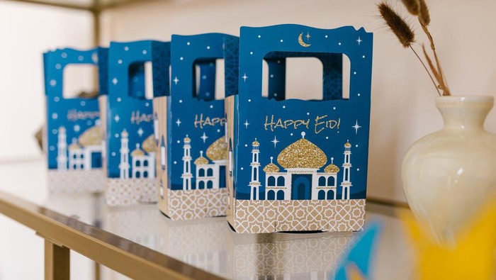 Ini 5 Zodiak Paling Dermawan, Siap-siap Kebagian THR dari Mereka