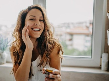 Wajah Glowing saat Lebaran, Ini 7 Rekomendasi Skincare untuk Atasi Kulit Kusam