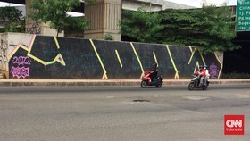 Menyusuri Jalan Kalimalang Jelang Mudik Lebaran: Ada Aspal Berlubang