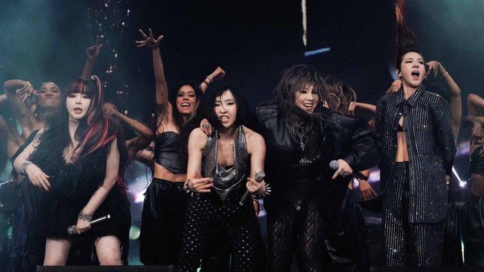 Dari NIKI Hingga 2NE1, Inilah Momen-momen Coachella 2022 yang Heboh di Media Sosial! Dari NIKI Hingga 2NE1, Inilah Momen-momen Coachella 2022 yang Heboh di Media Sosial!