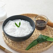 Nggak Melulu Beli, 4 Jajanan Pasar Lezat Ini Bahannya Sebenarnya Sama dan Cara Bikinnya Juga Gampang!