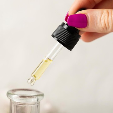 img-title Apakah Semua Orang Butuh Retinol untuk Antiaging? Cek Kata Ahli Kulit Berikut, yuk!