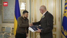 VIDEO: Ukraina Serahkan Dokumen Untuk Keanggotaan Uni Eropa