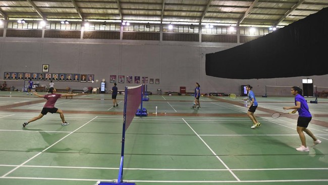 Kabid Binpres PP PBSI Rionny Mainaky punya cara mengatasi tekanan mental pada diri atlet.