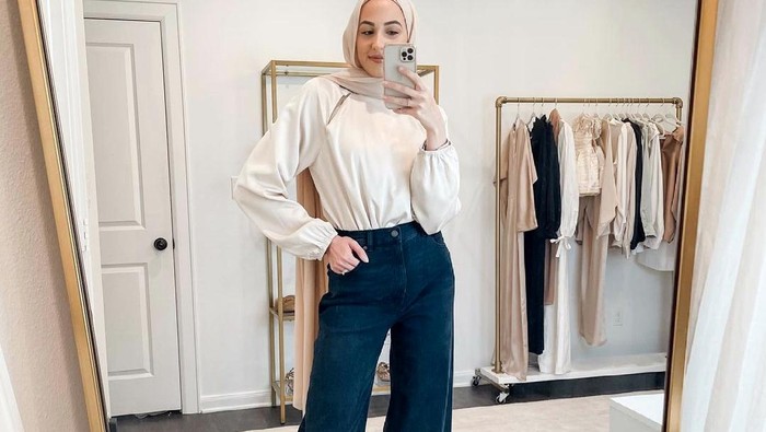 Biar Makin Stylish, Coba Trik Padu-padan Celana Jeans Ini untuk Ngabuburit Nanti