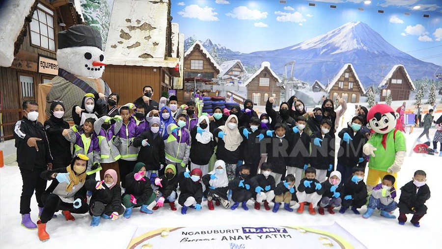 TRANS 7 Ngabuburit bareng anak yatim