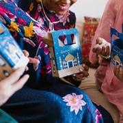 Bahagiakan Orang Tercinta dengan Pilihan Fashion Items Sebagai Hampers Hari Raya Idul Fitri