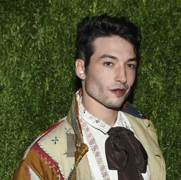 Sering Buat Masalah, Ezra Miller Akui Punya Gangguan Mental