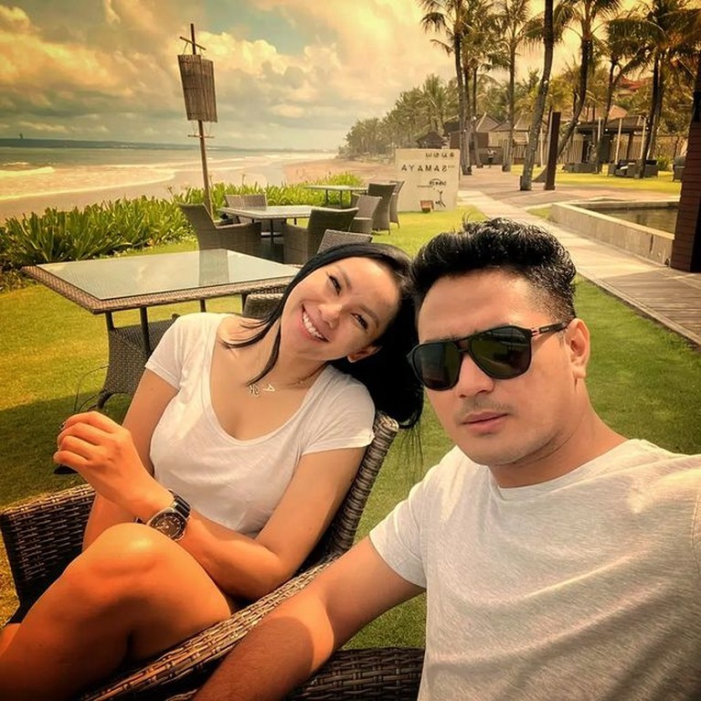 Kalina Oktarani dan Ricky Miraza Kalina Oktarani dan Ricky Miraza