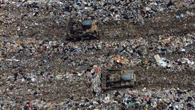 Gibran Beri Sinyal Solo Siap Tampung Sampah Kota Yogyakarta