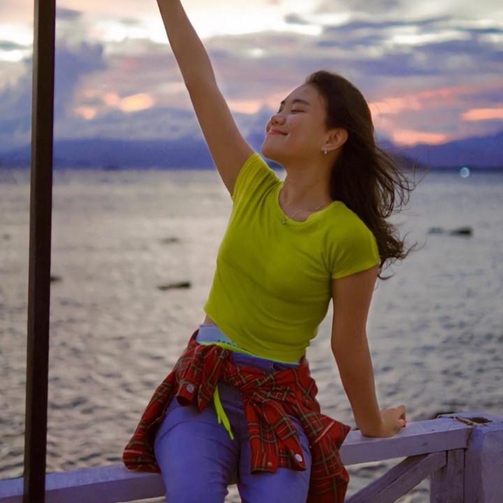<p>Putri sulung Andika Kangen Band ini juga doyan berwisata kuliner, lho. (Foto: Instagram @kiranavelovoicee_)<br /><br /><br /></p>