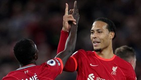 Klasemen Liga Inggris: Liverpool Gusur Man City di Puncak