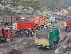 Banjir Lahar Hujan Merapi di Klaten, Penambang: Alhamdulillah THR!