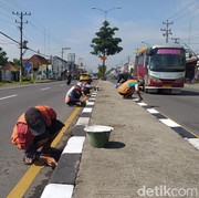 Ternyata Ini Arti dan Perbedaan Marka Jalan Warna Putih dan Kuning, Sudah Tahu?