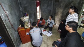 Dukung ASO, Pos Indonesia Salurkan STB untuk Rumah Tangga Miskin