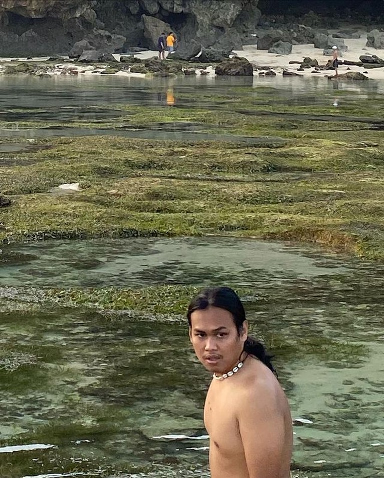 Rizal Rahmansyah Pria yang diduga dicium oleh Jefri Nichol