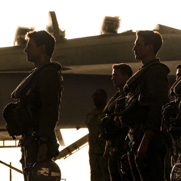 Tom Cruise Belajar Terbangkan Pesawat Tempur Demi Film 'Top Gun: Maverick'