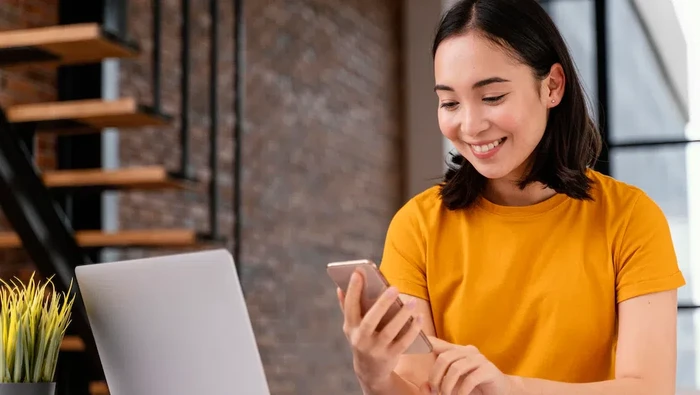 Tanpa Aplikasi Tambahan, Begini Cara Mengubah Font WhatsApp Jadi Anti-mainstream dan Menggemaskan!