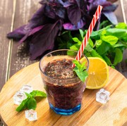 Sehat dan Bikin kenyang, 3 Resep Takjil Diet dari Yoghurt Ini Mudah Banget Dimasak di Rumah!