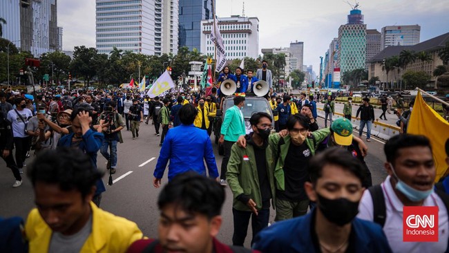 Juru Bicara Blok Politik Pelajar Delpedro Marhaen menyebut organisasinya akan menggelar aksi demo berkaitan dengan pembahasan RKUHP awal Juli 2022 nanti.