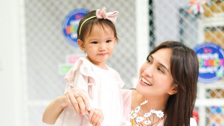 Anak Shandy Aulia
