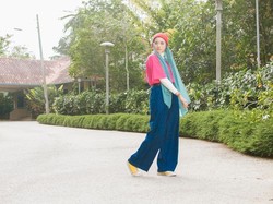 Tampil Awesome saat Bukber dengan 5 Gaya Color Block buat Hijabers!