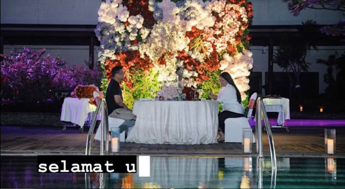 Momen ulang tahun Kahiyang Ayu