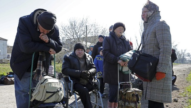 Seorang warga Ukraina penyintas Holocaust berusia 91 tahun meninggal saat berlindung dari serangan Rusia di Mariupol.