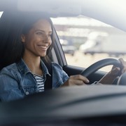 5 Cara Menjaga Stamina Agar Tetap Fit Selama Perjalanan Mudik Panjang, Termasuk Rajin Peregangan!