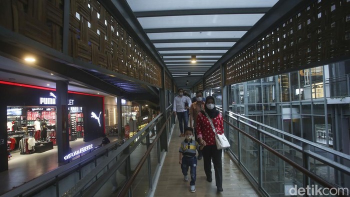 Rest Area Ini Punya Fasilitas Bak Mal Ibu Kota Lho Beauties, tapi Lokasinya di Tengah Sawah!