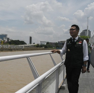 Bikin Ngakak, Ridwan Kamil Komentari Pengantin Pria Bawa Rombongan 3.000 Orang