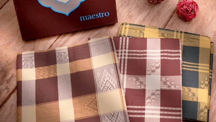 Ide Hampers Lebaran untuk Pasangan, Sarung dari Brand Legendaris Ini Bisa Dijadikan Pilihan
